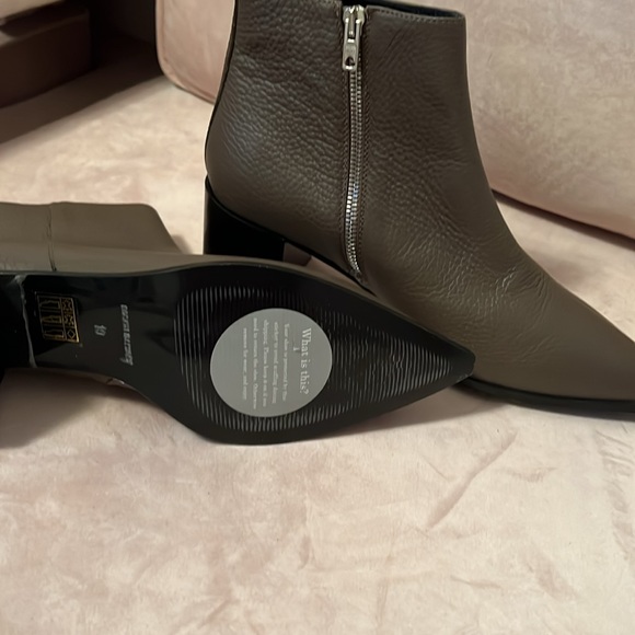 Everlane women's boots. - Picture 4 of 6